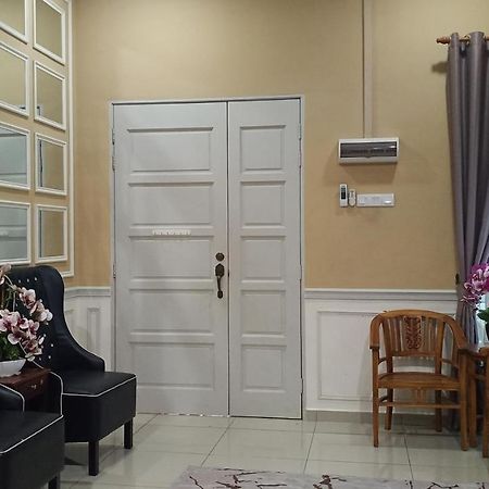 Illa Bella Homestay Jasin 외부 사진