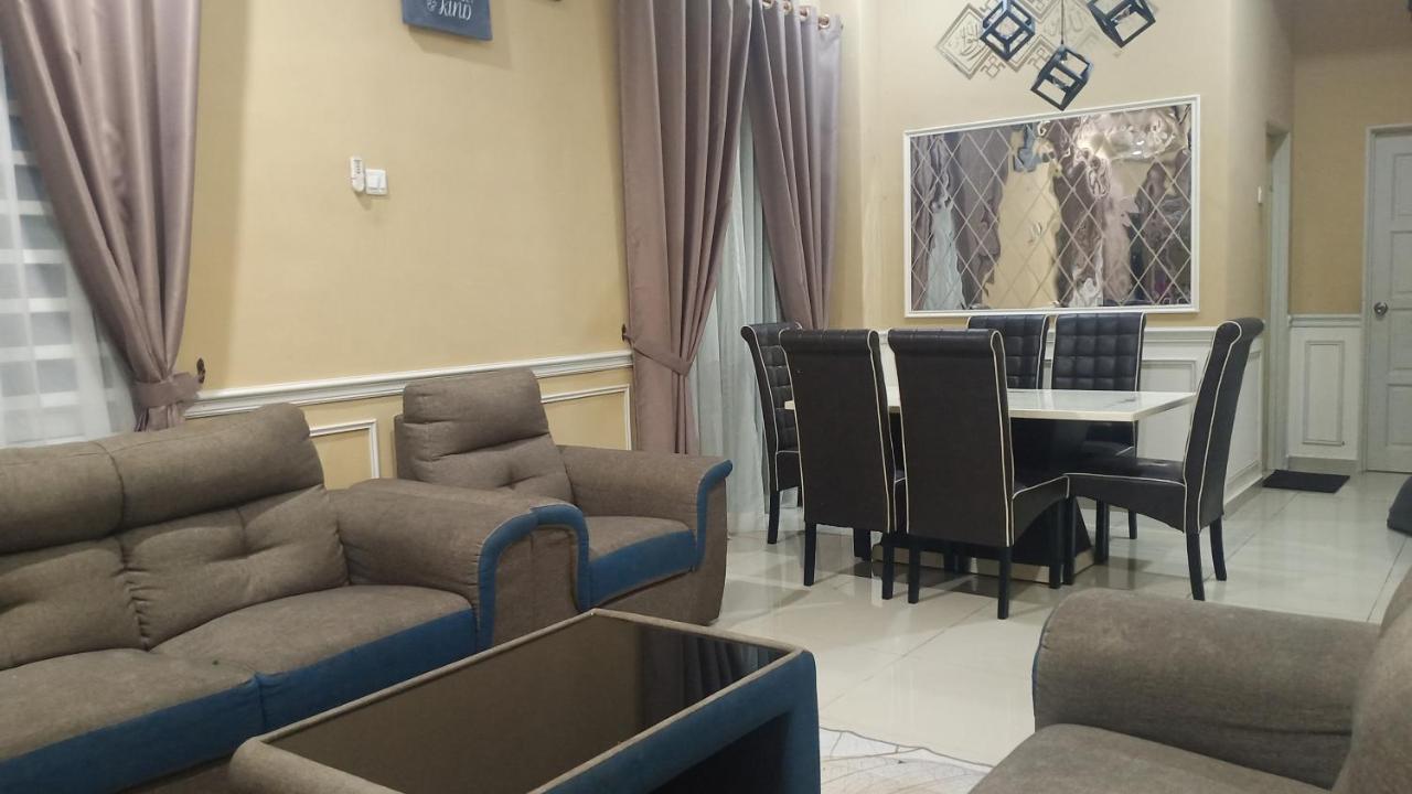 Illa Bella Homestay Jasin 외부 사진